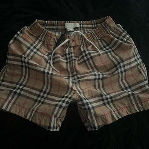 Burberry shorts fits 2-4 year old